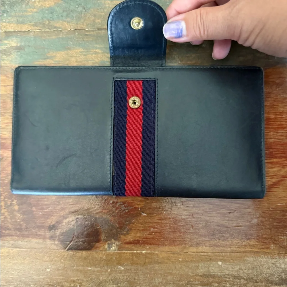 Rare Vintage Gucci Sherri Line Black Leather checkbook holder and wallet - Picture 2 of 9